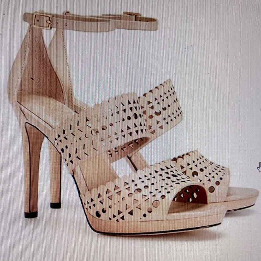 Tory Burch Heels, 9M